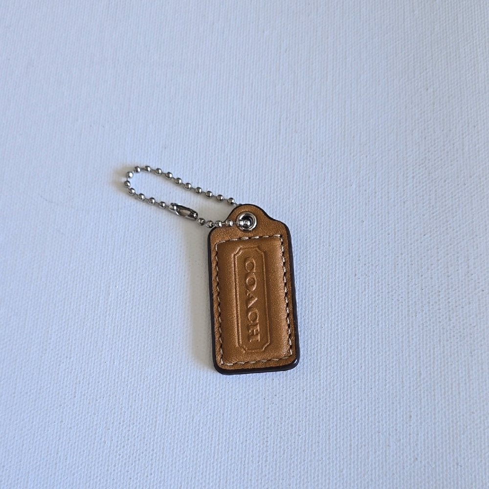 Coach Leather “Medium Brown” Hangtag